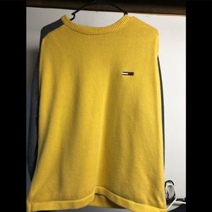 Vintage 90’s Tommy Hilfiger Sweatshirt